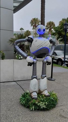 Animatronic Roz and Brightbill from "The Wild Robot"