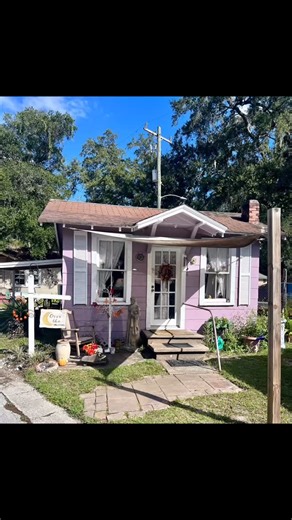 This Sunday’s spotlight is on “Over the Moon,” in cottages 11 & 12. Winifred curates beautiful antiques and vintage glassware and home decor. She is a “Flow Blue” expert and also creates amazing shell art. Come check out her treasures any Friday through Sunday, 10 to 5. #bayardantiquevillage #antiquingjax #jax #thingstodoinjax #vintagejax #shoppingvillage #antiques #flowblue | Bayard Antique Village