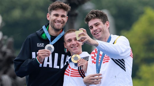 Belgians dominate men's cycling podium