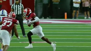 Alberto Mendoza throws 58-yard touchdown pass to Omar Cooper Jr.