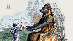 749K views · 10K reactions | Do lado de fora dos muros de Jerusalém está o Vale de Hinom, um antigo local de adoração pagã onde ações malignas eram praticadas há muito tempo em homenagem ao inimigo de Deus, Satanás! #InexplicávelComWilliamShatner | HISTORY | Facebook