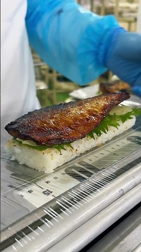若狭の食文化が生んだ【醤油かおる焼き鯖すし】