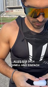 "Ehrlich gesagt, diese Laufweste ist der Hammer. Super bequem, da verrutscht nichts. Und diese Idee mit der flexiblen Trinkflasche? Genial! So viel besser als diese starren Flaschen, die überall rumhüpfen. Alles, was ich brauche, ist dabei – mein Telefon, meine Schlüssel, sogar meine Gels. Bin echt Fan von dem System." - Max M. Entdecke ultimativen Komfort für deine Läufe mit dem Sprint Run Westen-Set GRATIS Trinkflasche: ✅ Top Passform 💧 Einfache und schnelle Hydration 🖐️ Sicherheit für deine