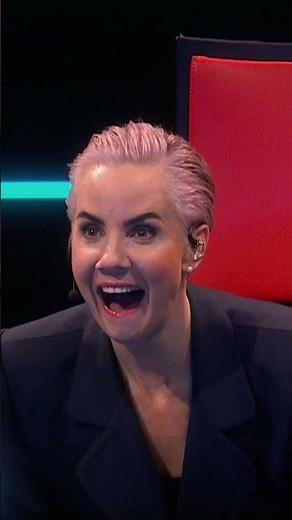 This Phenomenal #BlindAudition Made Our Jaws Drop! #blindauditions #thevoice