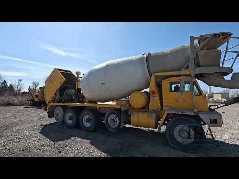 1624 - Oshkosh S-0000 Mixer TruckWill Be Sold At Auction!