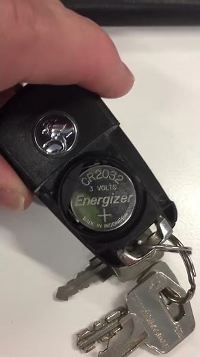 Replacing the remote battery in your VF key fob
