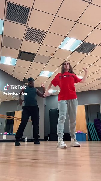 Molly Long Choreography: Pop Music Dance Challenge