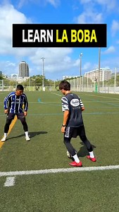 62K views · 4K reactions | Learn ARGENTINE skill ⁡ アルゼンチン流「ラ・ボバ」をマスターせよ！ ⁡ @regate_takuya ⁡ #football #soccer #footballskills #soccerskills #レガテドリブル塾 #REGATEドリブル塾 #ドリブル塾 #サッカー #ドリブル #サッカースクール #サッカーコーチ | レガテドリブル塾 | Facebook