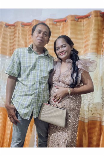 happy anniversary mama and papa!! 🫶🏻🫶🏻 stay emoji guys 😂 love you both from 7 sibs hehehe