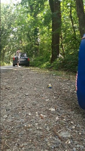 chasse au lance pierre ,mignon à une 10 ene de m ...lance pierre naturel Harold Jenking