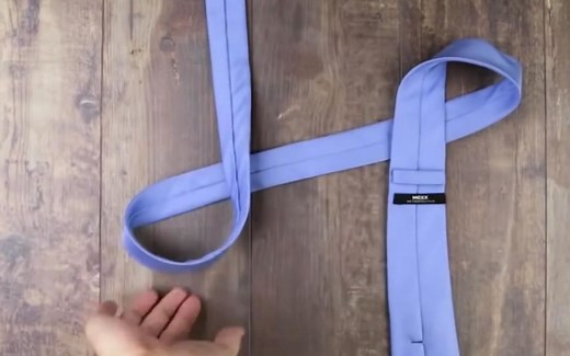 简单易学的打领带方法,慢动作也能10秒内搞定