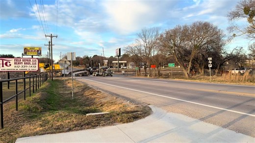 Exploring the Power of the Peterbilt 389 with Cozad Trailers