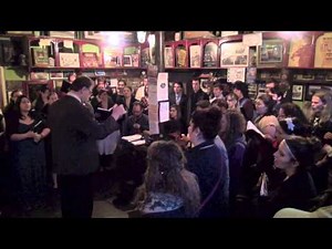 Ór sé do bheatha 'bhaile performed in O'Flaherty's Pub Dingle Ireland