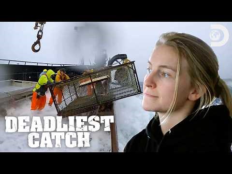 The Best Tide-Defying Moments | Season 19 | Deadliest Catch Discovery