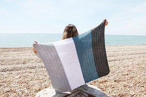 Learn how to Crochet the By The Sea Blanket