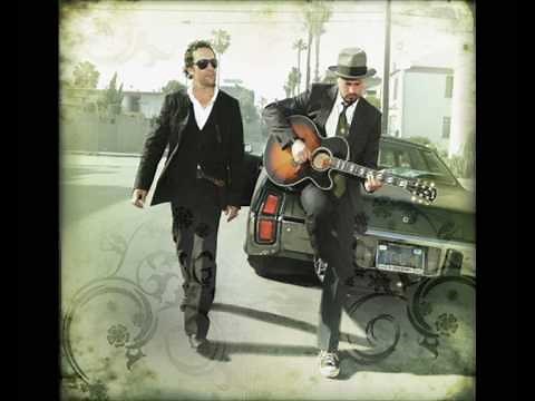 Destino De Abril - Green Car Motel