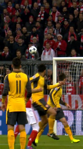 ¡Pero miren esa comba! 😍 𝑨𝒓𝒋𝒆𝒏 𝑹𝒐𝒃𝒃𝒆𝒏 hacía lo que quería en la cancha 🤯 | FC Bayern München