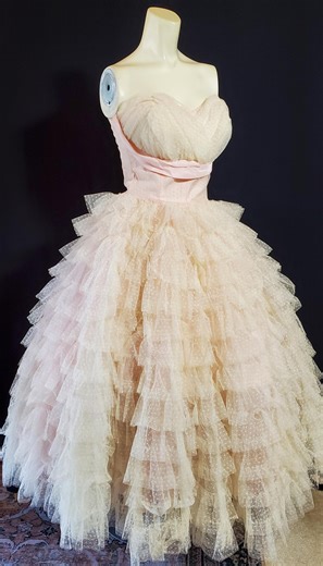 Vintage 1950s Prom Dress: Tulle Ruffle Ballgown, Sweetheart Neckline - Etsy