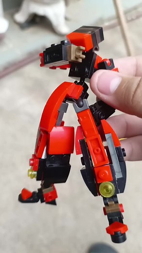 Tutorial de Mechs de Lego: Construye Robots Geniales | TikTok