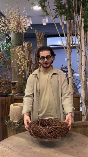 Mon Ami Magic ✨ You've NEVER seen flowers bouquet like this! 💐