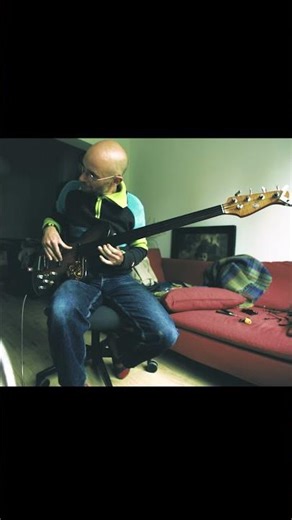 Dependent/Avoidant | Fretless bass improvisation