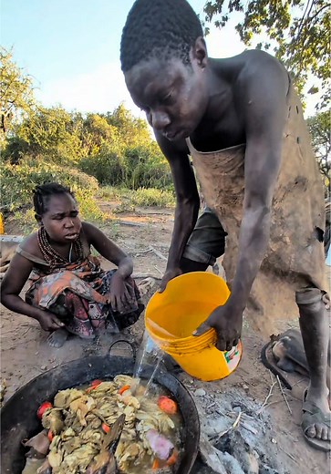 Chaaba Enjoys Traditional Hadzabe Cuisine
