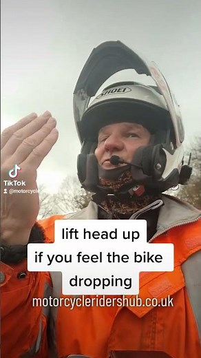 Teaching Slow Control to learner riders for the figure-of-8 exercise on the Module 1 motorcycle test