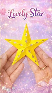 making 3D paper star ✨