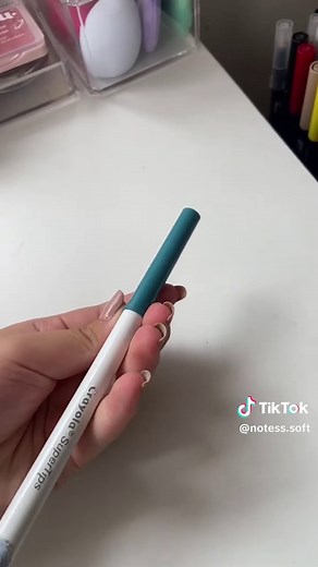 Kit Básico para Apuntes: Plumas, Colores y Más