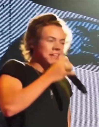 One direction singing ‘teenage dirtbag’ it the best thing ever