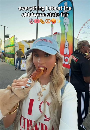 EVERYTHING WE ATE AT THE OKLAHOMA STATE FAIR🎡🎟️🌭🥨🧀🍗🥵✨ #statefair #fairfood #eatwithme #eat #oklahoma