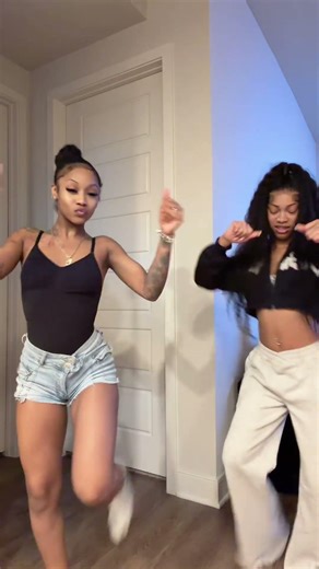 Party At The Beach 🥳 #viral #dance #shorts