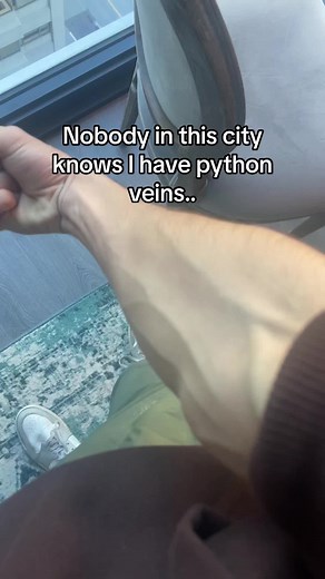 Once you start the python gripper, there’s no going back😳 #gymtok #fitness #motivation