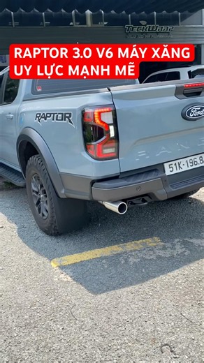 RAPTOR 3.0 V6 Máy Xăng lên nắp thùng mẫu mới 2026