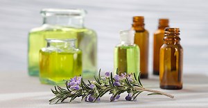 9 Best Essential Oils for Perfume: Create Your Own Custom Fragrance