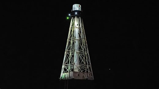 150-year-old Florida Keys lighthouse illuminated for first time in a decade
