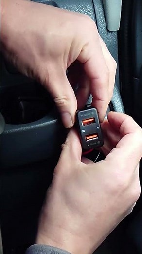 How to add useful items to your car #Shorts #HijetCargo #USBPort
