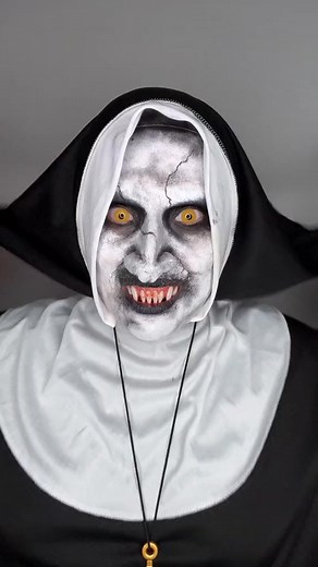 Snatched 👹 #valak #makeup #cute #fyp #foryou #makeuptutorial #girl #mua #Beautiful #reels2025 | Roligore