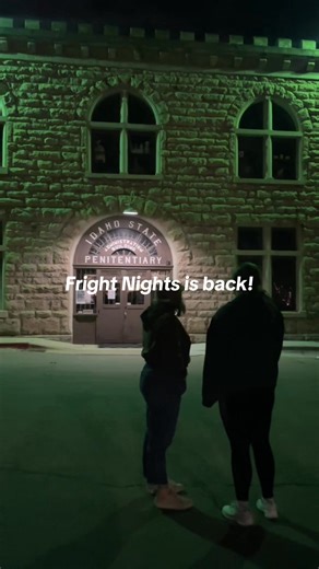 Fright Nights at @oldidahopenitentiary are back! 👻 On October 24-25, celebrate Halloween behind bars at the @oldidahopenitentiary. Step inside one of Idaho’s most historic (and haunted) sites for an unforgettable evening filled with scares, live music, spooky performances, and more. 😵Terror on Cell Block 4 – Idaho’s only haunted cell house 🪦Haunted Infirmary & cemetery tours ☠️ Live music, food trucks & photo ops 🧟‍♀️ Appearances by Thrill the World dancers & Big River Paranormal 🎃 Friday 1