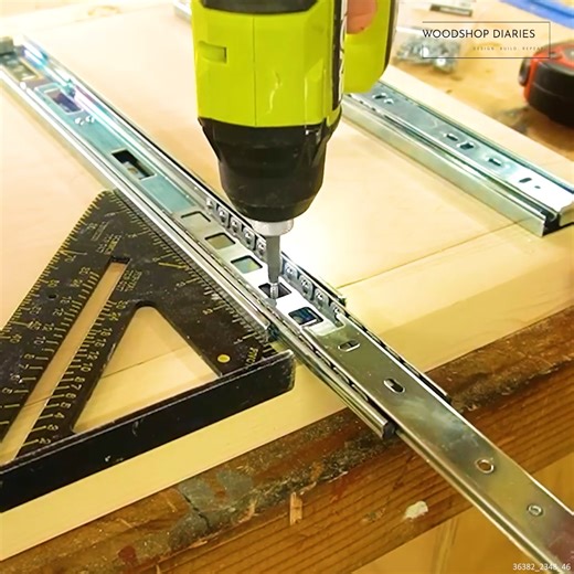 Installing Drawer Slides and Drawer Boxes #howto #woodworkingtips #woodworkingguides #woodworkingforbeginners | Woodshop Diaries