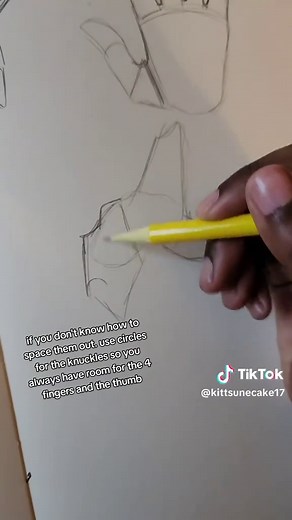 Replying to @lollipopslayer Quick Tutorial! how to draw fingers! //Kittsune #drawing #tutorials #artistsoftiktok #artadvice
