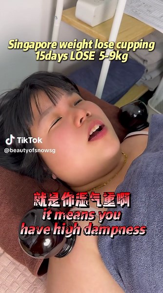 It's not just overweight people who are trying to lose weight! 🌟 In fact, many women around 50 kg are also pursuing a more perfect body. 💃 Weight loss is a lifelong goal for women, and body management should not be delayed. ⏳ Book our SGD38 cupping weight loss session now! 💪 #cuppingweightlosesingapore #新加坡拔罐减肥 #clarkequaysg #拔罐减肥新加坡