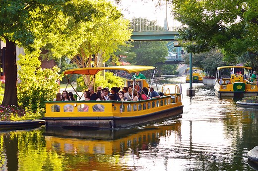 Bricktown Water Taxi | Oklahoma City, OK