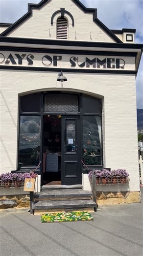 Here’s a walkthrough of Days Of Summer this Wednesday afternoon. Hope to see you soon! | Days of Summer