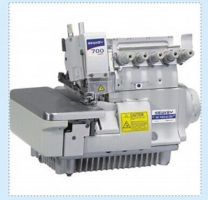 [Hot Item] Sk700d-6-355 Overlock Industrial Sewing Machine