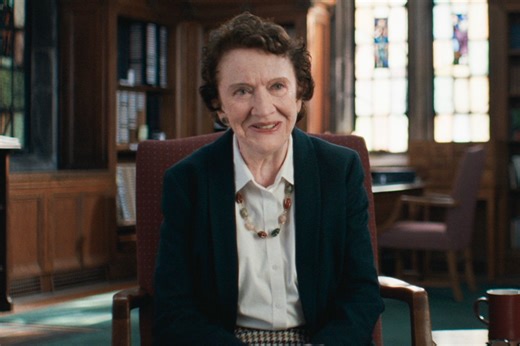 Watch the trailer for the Fanning sisters' doc 'Mastermind: To Think Like a Killer'