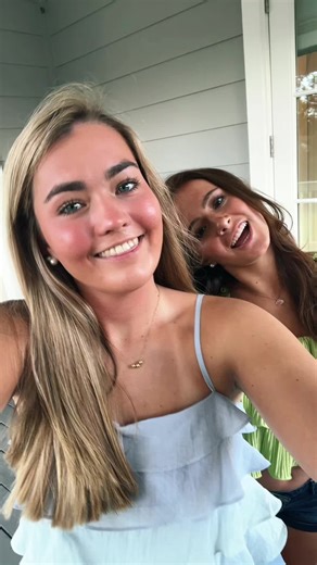 emma braun (@emma.braun3)’s videos with i know you by megan moroney - emma 💙