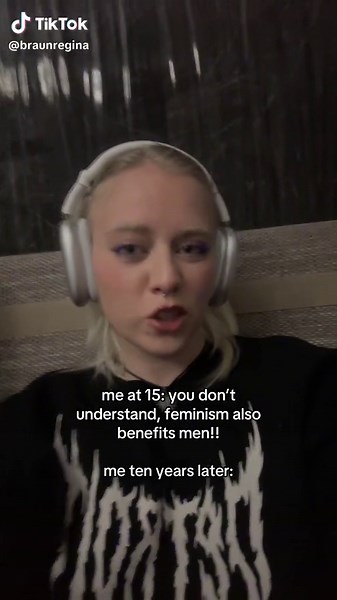 paranoid android (@braunregina)’s videos with original sound - cold injeolmi toast lover - red