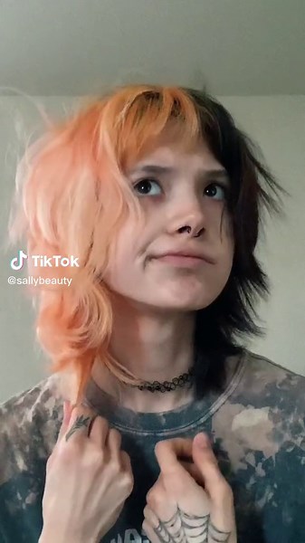 St. Patrick's Day Green Split Dye Hair Tutorial