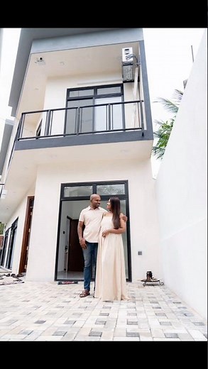 දරුවන්ටවත් නොකියා සාදා පුදුම කල නිවාස සිහිනය🥹❤️#foryourpage #actress #love #photoshoot